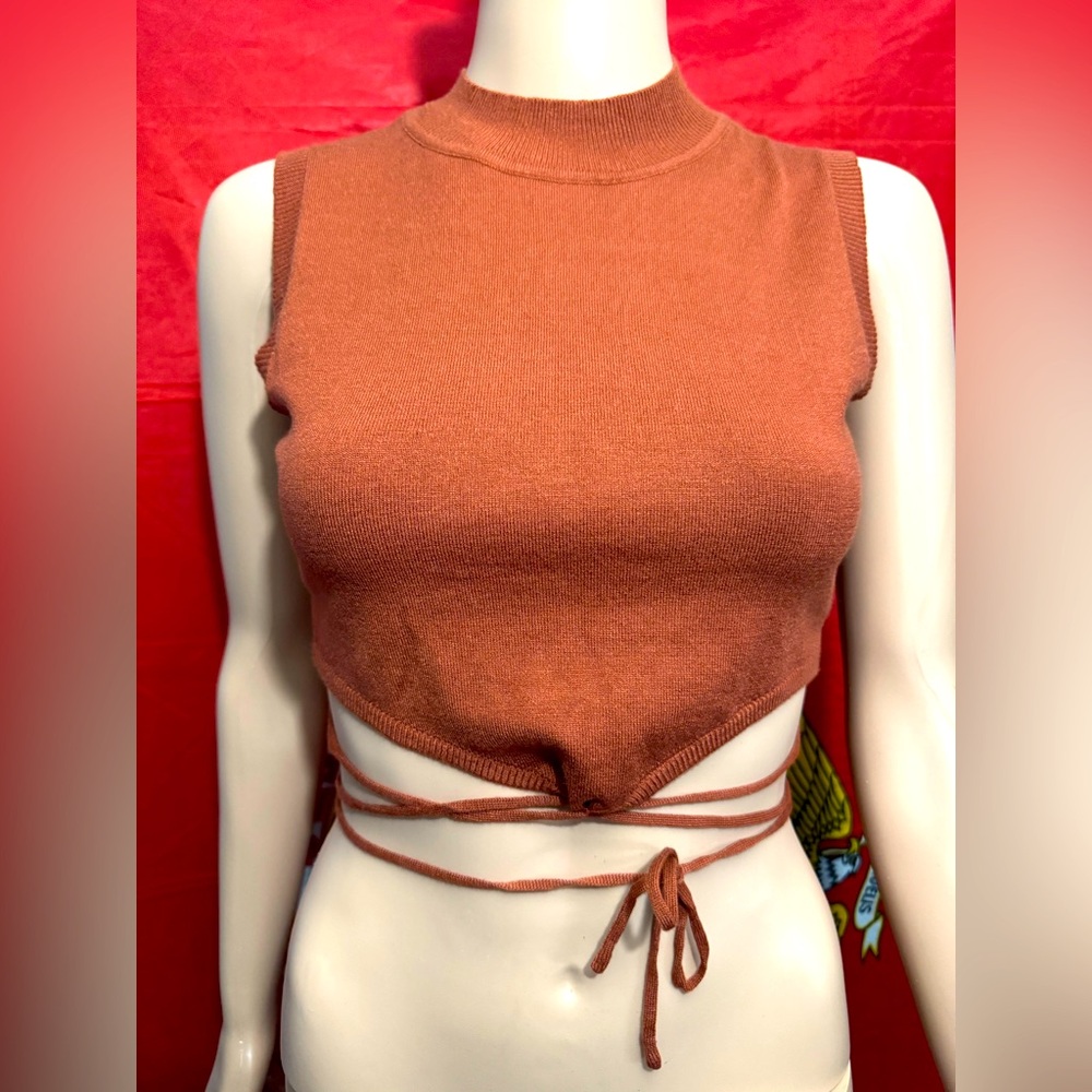 NWT Papermoon Sally Rust Sleeveless High Neck Wrap Detail Crop Top Sz S